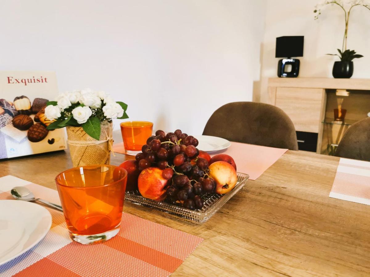 3-Zimmer, Bis 6 Personen Mit Parkplatz Apartment Mülheim an der Ruhr Екстериор снимка
